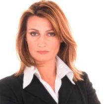 in foto Angelica pippo, autore degli articoli su les nouvelles esthétiques Italia