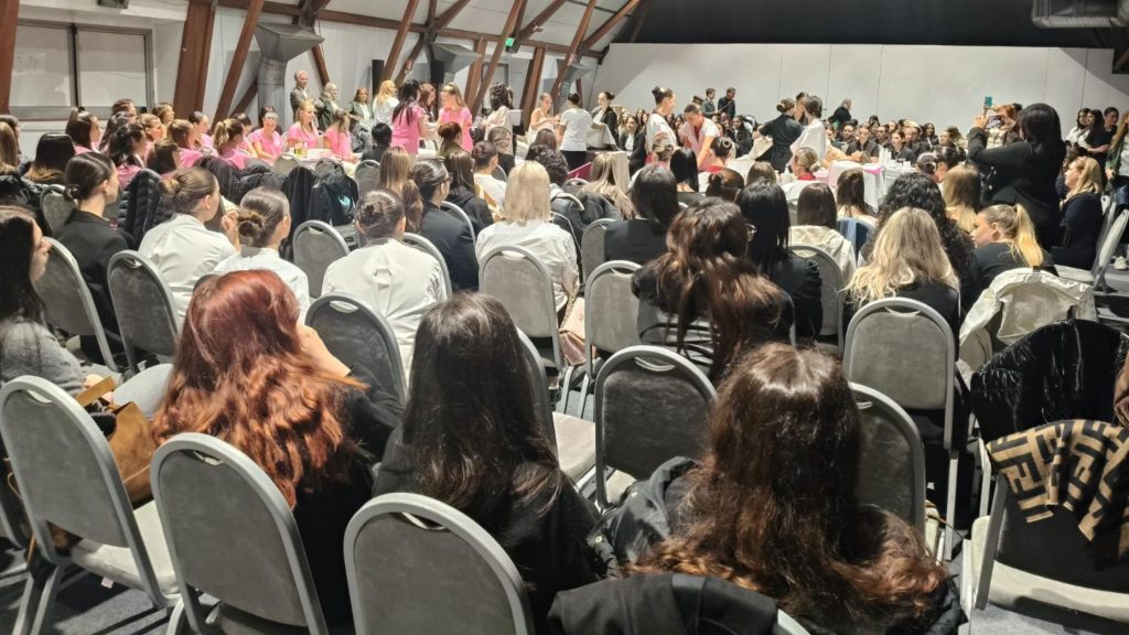 in foto delle ragazze che sono all'evento di cisep 2026