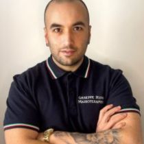 in foto giuseppe russo, autore degli articoli su les nouvelles esthétiques Italia