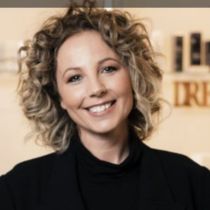 in foto Alice menta, autore degli articoli su les nouvelles esthétiques Italia