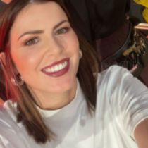 in foto Jenny Modena autore degli articoli su les nouvelles esthétiques Italia