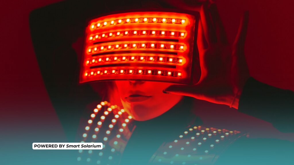 in foto una donna con la tecnologia full led uv